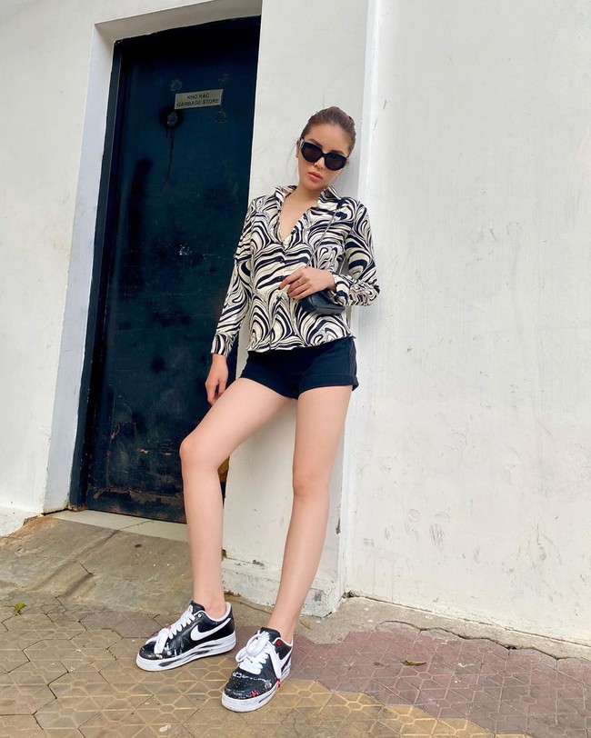 Hè không "xõa" nhiệt tình với quần shorts thì quá phí, - Ảnh 6. Hè không "xõa" nhiệt tình với quần shorts thì quá phí, - Ảnh 6.