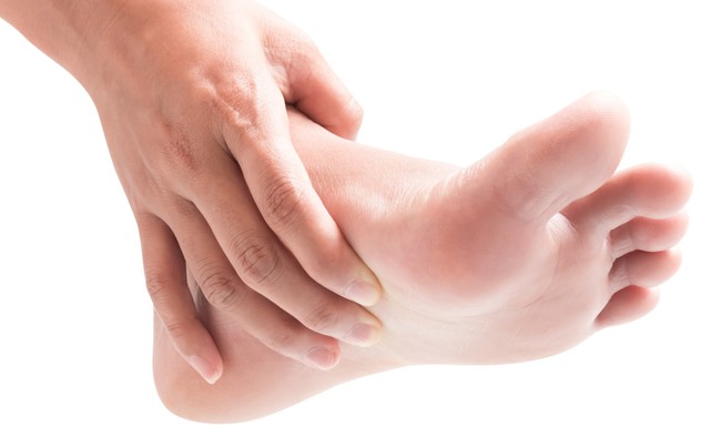 Nguyên nhân phổ biến khiến móng chân chuyển màu đen - Ảnh 4.