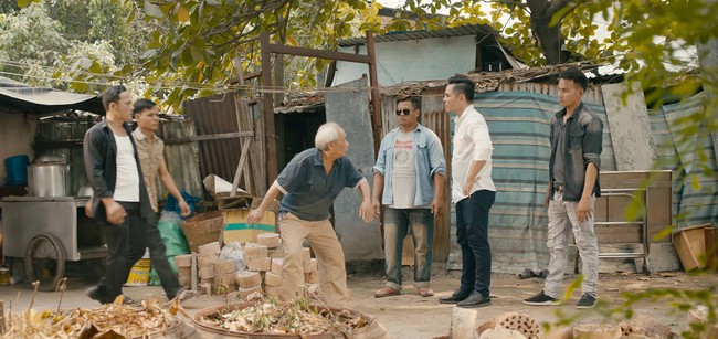 &quot;Hải Đường Trong Gió&quot;: “Gây thù chuốc oán” với Trung Dũng, Thúy Ngân phải vào tù - Ảnh 5.