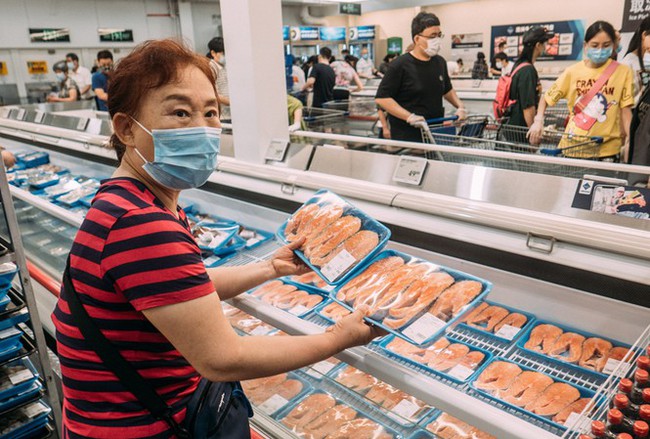 Hé lộ nguồn lây nhiễm COVID-19 ở chợ Bắc Kinh - Ảnh 1. Hé lộ nguồn lây nhiễm COVID-19 ở chợ Bắc Kinh - Ảnh 1.
