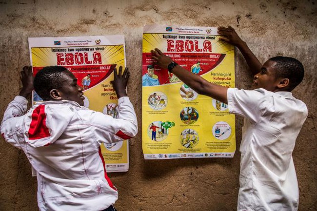 5 người, bao gồm một cô bé 15 tuổi, đã chết trong đợt bùng phát dịch Ebola ở Congo - Ảnh 2.