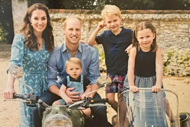 Tan chảy trái tim với loạt khoảnh khắc đặc biệt của Hoàng tử William bên cạnh 3 con nhỏ nhân Ngày của Cha và đón mừng tuổi mới - Ảnh 3.