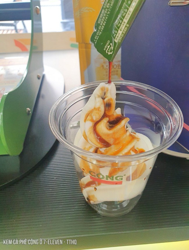 Kem phủ cà phê siêu hấp dẫn của thương hiệu Việt bất ngờ lên kệ hàng 7-Eleven tại Hàn Quốc, giới trẻ thi nhau săn tìm ăn thử - Ảnh 4.