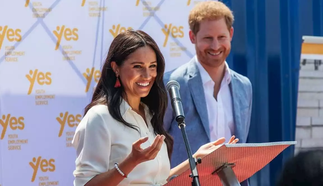 Nhà Meghan Markle đi theo con đường của vợ chồng ông Obama ôm mộng đổi đời, dư luận cầu xin hãy để Công nương Diana được ngủ yên - Ảnh 1.