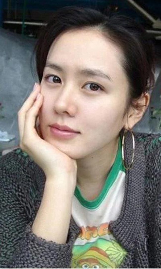 Mỹ nhân sở hữu gương mặt mộc đẹp nhất showbiz Hàn: Vượt mặt Son Ye Jin, Song Hye Kyo chính thức trở lại đường đua nhan sắc - Ảnh 4.