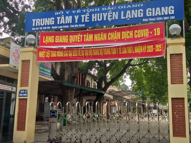 Bắc Giang: Gia đình phẫn nộ đòi làm rõ cái chết của sản phụ sắp sinh con tại trung tâm y tế - Ảnh 2.