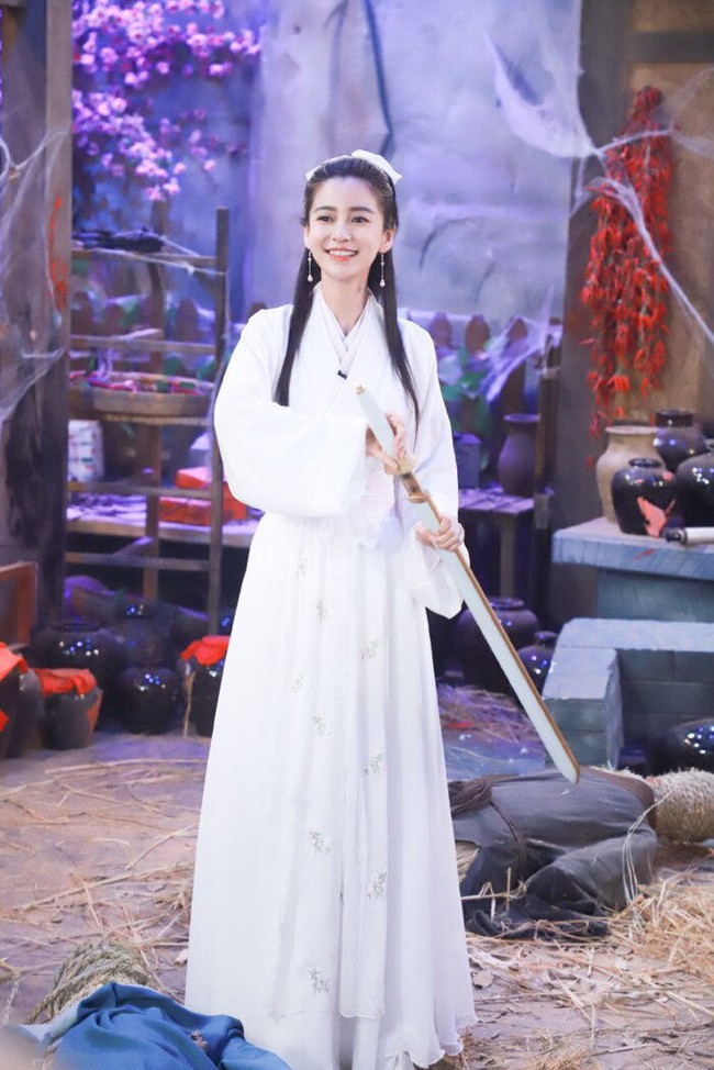 Angelababy làm Tiểu Long Nữ, đẹp thần tiên thế này có đủ để so sánh với Lưu Diệc Phi chưa?  - Ảnh 6.