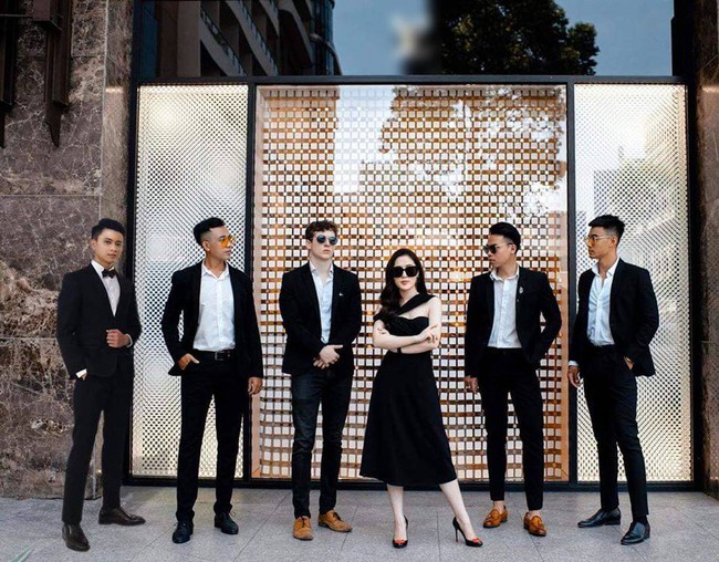 "Người ấy là ai?": Thanh Tâm hội ngộ dàn nam thần nhưng thiếu Quang Lâm, liền khẳng đình điều này khiến fan thích thú - Ảnh 6. "Người ấy là ai?": Thanh Tâm hội ngộ dàn nam thần nhưng thiếu Quang Lâm, liền khẳng đình điều này khiến fan thích thú - Ảnh 6.
