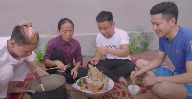 Bà Tân Vlog cho ra đời món ăn mới khá hấp dẫn, nhưng bất ngờ lại bị dân tình chỉ ra điều không hợp lý thế này - Ảnh 8.