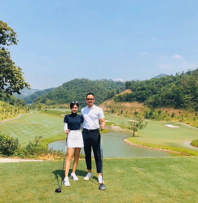 MC Thu Hoài lần đầu tiết lộ chuyện &quot;đi nhầm sân golf được chồng như ý&quot;, danh tính nửa kia khiến ai cũng trầm trồ - Ảnh 1.