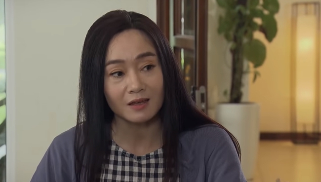 "Đừng bắt em phải quên": Tự tay dâng chồng cho tiểu tam, Ngân bỗng dưng ghen tuông hỏi đã chán vợ chưa? - Ảnh 2. "Đừng bắt em phải quên": Tự tay dâng chồng cho tiểu tam, Ngân bỗng dưng ghen tuông hỏi đã chán vợ chưa? - Ảnh 2.