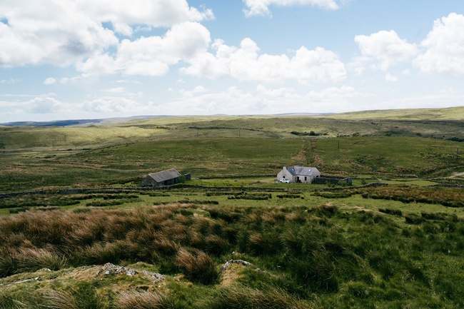 Cuộc sống thật đẹp của những kẻ chọn cách lánh đời tại núi rừng Scotland xa xôi cách trở - Ảnh 4.