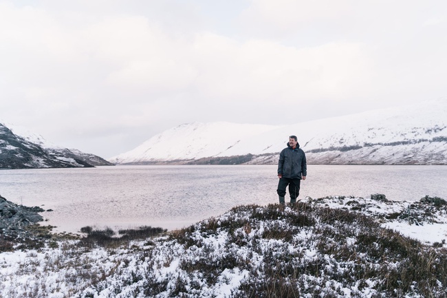 Cuộc sống thật đẹp của những kẻ chọn cách lánh đời tại núi rừng Scotland xa xôi cách trở - Ảnh 6.