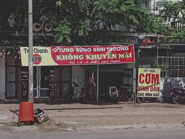 Cửa hàng trà chanh &quot;cứng&quot; ngay từ khi khai trương, tuyên bố không khuyến mãi đến lúc nghỉ, nhưng bất ngờ nhận hiệu ướng ngược từ cộng đồng mạng - Ảnh 1.