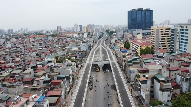 Khung cảnh choáng ngợp tại đường Trường Chinh, 'con đường đau khổ' nhất Hà Nội - Ảnh 5. Khung cảnh choáng ngợp tại đường Trường Chinh, 'con đường đau khổ' nhất Hà Nội - Ảnh 5.