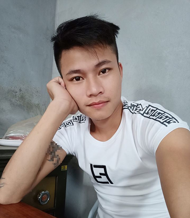 4 năm chơi lan đột biến, chàng trai Vĩnh Phúc có trong tay vườn lan khủng với 30 giống, cho thu nhập 1 tỷ/năm - Ảnh 1. 4 năm chơi lan đột biến, chàng trai Vĩnh Phúc có trong tay vườn lan khủng với 30 giống, cho thu nhập 1 tỷ/năm - Ảnh 1.