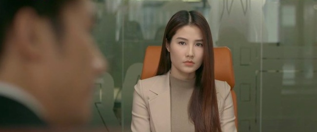 Tình yêu và tham vọng: Linh - Minh bị lộ bí mật hôn nhau với nhân vật đáng ghét nhất phim - Ảnh 2.