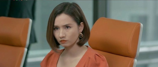 Tình yêu và tham vọng: Linh - Minh bị lộ bí mật hôn nhau với nhân vật đáng ghét nhất phim - Ảnh 4.