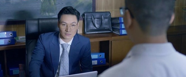 Tình yêu và tham vọng: Lộ diện kẻ đứng sau khiến mẹ kế của Linh sập bẫy, Linh vừa mất xe vừa bị Minh phạt nặng - Ảnh 3. Tình yêu và tham vọng: Lộ diện kẻ đứng sau khiến mẹ kế của Linh sập bẫy, Linh vừa mất xe vừa bị Minh phạt nặng - Ảnh 3.