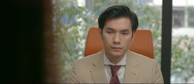 Tình yêu và tham vọng: Lộ diện kẻ đứng sau khiến mẹ kế của Linh sập bẫy, Linh vừa mất xe vừa bị Minh phạt nặng - Ảnh 5. Tình yêu và tham vọng: Lộ diện kẻ đứng sau khiến mẹ kế của Linh sập bẫy, Linh vừa mất xe vừa bị Minh phạt nặng - Ảnh 5.