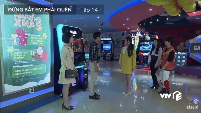 "Đừng bắt em phải quên": Bố làm giám đốc nhưng Ngọc (Quỳnh Kool) lại "tằn tiện" diện 1 đôi giày suốt hơn 20 tập - Ảnh 4. "Đừng bắt em phải quên": Bố làm giám đốc nhưng Ngọc (Quỳnh Kool) lại "tằn tiện" diện 1 đôi giày suốt hơn 20 tập - Ảnh 4.