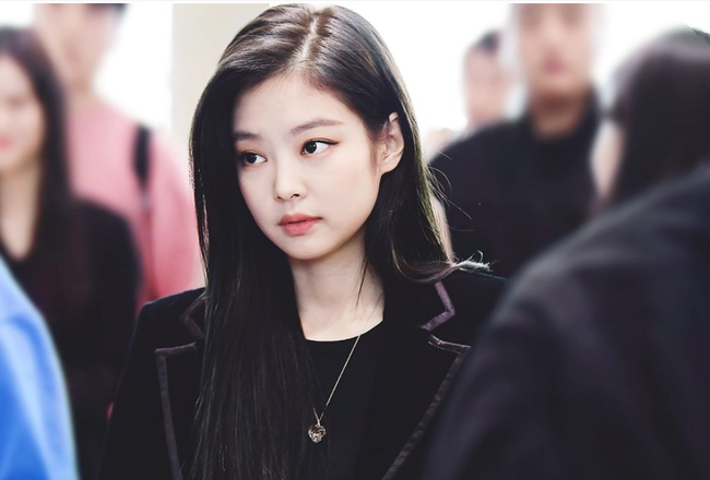 Jennie (BLACKPINK) bất ngờ bị bạn học cùng khóa tố bạo lực học đường? - Ảnh 2.