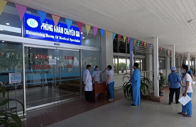 45 trường hợp nghi nhiễm COVID-19 tại TP.HCM đang đợi kết quả xét nghiệm - Ảnh 2.