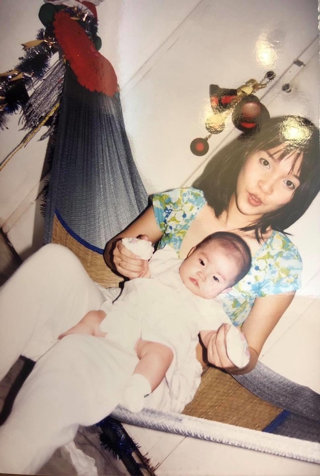 Hiền Thục lần đầu hé lộ những hình ảnh hiếm hoi khi làm mẹ đơn thân ở tuổi 21 - Ảnh 3. Hiền Thục lần đầu hé lộ những hình ảnh hiếm hoi khi làm mẹ đơn thân ở tuổi 21 - Ảnh 3.