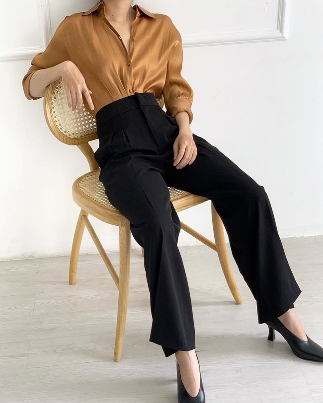 Cứ đâm đầu chọn quần cạp cao nhưng chọn kiểu nào để che bụng mỡ và tạo vòng eo bé tí thì không phải ai cũng biết - Ảnh 14. Cứ đâm đầu chọn quần cạp cao nhưng chọn kiểu nào để che bụng mỡ và tạo vòng eo bé tí thì không phải ai cũng biết - Ảnh 14.