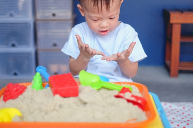 Làm tốt 4 điều này trước khi con 3 tuổi sẽ giúp bé thông minh hơn, nhiều gia đình không làm được điều thứ 4 - Ảnh 3. Làm tốt 4 điều này trước khi con 3 tuổi sẽ giúp bé thông minh hơn, nhiều gia đình không làm được điều thứ 4 - Ảnh 3.