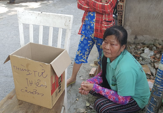 Thương tâm: Mẹ đang đi làm mướn bàng hoàng nghe tin con trai chết tại nhà trong tư thế treo cổ  - Ảnh 2.