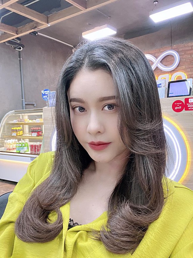 Trương Quỳnh Anh hỏi: "Mấy bạn thấy Anh sao?".