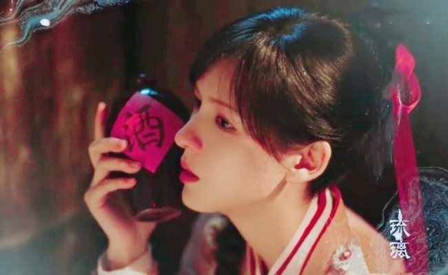 Bộ phim ngược không thua "Hương mật tựa khói sương": Phục trang quá đẹp, công chúa Trương Dư Hi xuất hiện - Ảnh 8. Bộ phim ngược không thua "Hương mật tựa khói sương": Phục trang quá đẹp, công chúa Trương Dư Hi xuất hiện - Ảnh 8.
