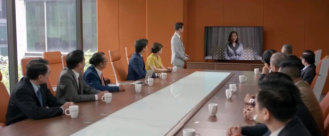 Tình yêu và tham vọng: Tuệ Lâm chúc phúc cho Minh - Linh, Phong chính thức mất tất cả, sắp vào tù lần 2 - Ảnh 1. Tình yêu và tham vọng: Tuệ Lâm chúc phúc cho Minh - Linh, Phong chính thức mất tất cả, sắp vào tù lần 2 - Ảnh 1.