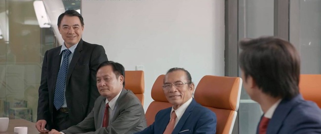 Tình yêu và tham vọng: Tuệ Lâm chúc phúc cho Minh - Linh, Phong chính thức mất tất cả, sắp vào tù lần 2 - Ảnh 3. Tình yêu và tham vọng: Tuệ Lâm chúc phúc cho Minh - Linh, Phong chính thức mất tất cả, sắp vào tù lần 2 - Ảnh 3.
