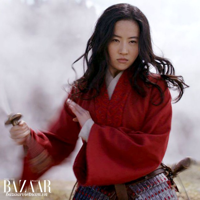 "Mulan": Ngỡ ngàng trước nhan sắc diễn viên đóng thế cho Lưu Diệc Phi, netizen không biết ai đẹp hơn ai - Ảnh 8. "Mulan": Ngỡ ngàng trước nhan sắc diễn viên đóng thế cho Lưu Diệc Phi, netizen không biết ai đẹp hơn ai - Ảnh 8.