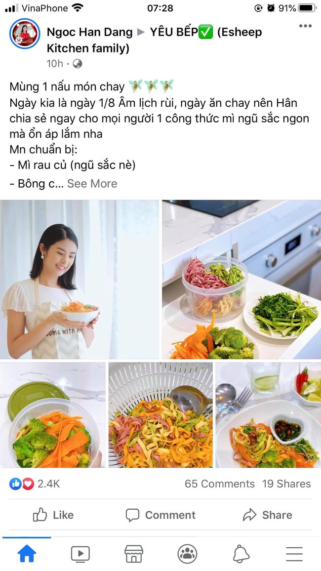 Sắp đến ngày chay, Hoa hậu Ngọc Hân lại trổ tài làm mì xào chay đầy sắc màu khiến chị em rần rần học theo - Ảnh 1. Sắp đến ngày chay, Hoa hậu Ngọc Hân lại trổ tài làm mì xào chay đầy sắc màu khiến chị em rần rần học theo - Ảnh 1.