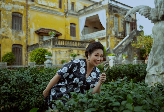 NSND Lê Khanh gây ấn tượng với ánh mắt sắc lạnh, ngời ngời khí chất nữ quyền - Ảnh 8. NSND Lê Khanh gây ấn tượng với ánh mắt sắc lạnh, ngời ngời khí chất nữ quyền - Ảnh 8.