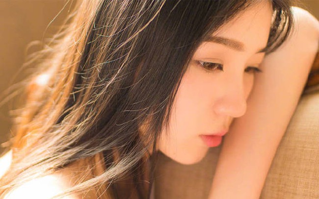 Chồng buông một câu cay đắng: `` Cưới anh đi, phí cả đời '' rồi đệ đơn ly hôn, ai ngờ bỏ vợ, cuộc đời anh cũng `` xuống dốc không phanh ''. Ảnh 1. Chồng buông một câu cay đắng: `` Cưới anh đi, phí cả đời '' rồi đệ đơn ly hôn, ai ngờ bỏ vợ, cuộc đời anh cũng `` xuống dốc không phanh ''. Ảnh 1.