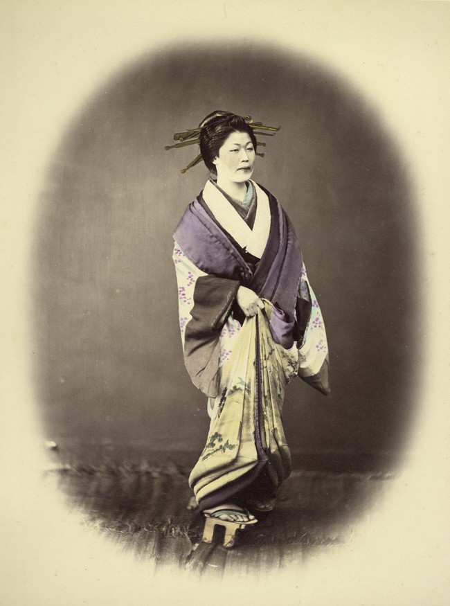 Loạt ảnh cũ phản ánh nét đẹp thanh tao, sự dịu dàng và phóng khoáng của người phụ nữ Nhật Bản hơn 150 năm trước - Ảnh 6.