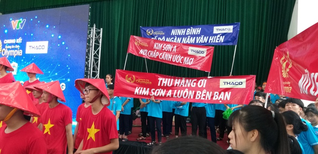 Xuất sắc về đích thí sinh Ninh Bình giành vòng nguyệt quế Đường lên đỉnh Olympia - Ảnh 8. Xuất sắc về đích thí sinh Ninh Bình giành vòng nguyệt quế Đường lên đỉnh Olympia - Ảnh 8.