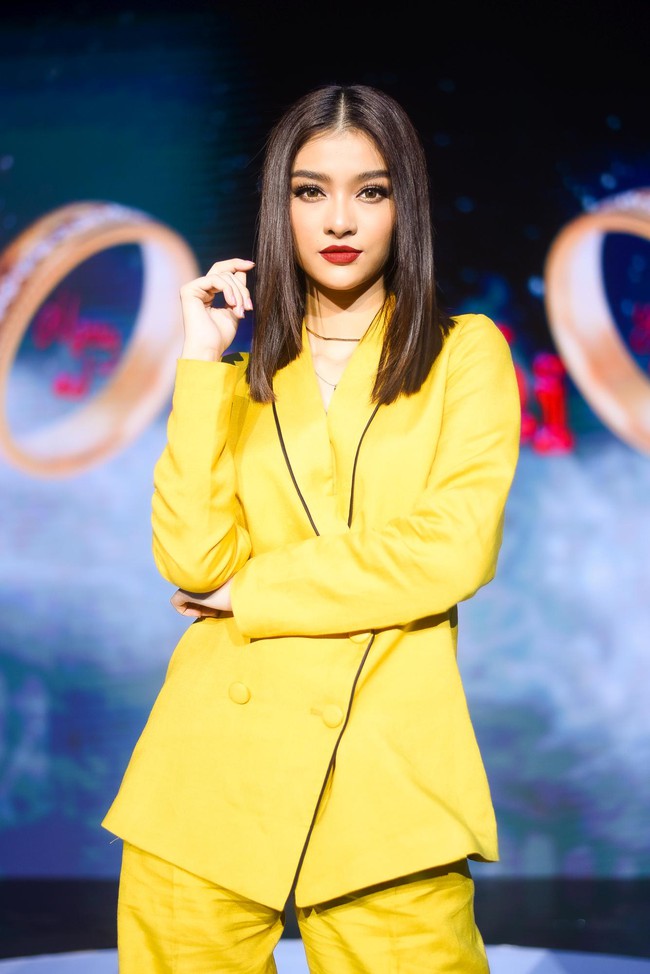 Mẹ đơn thân được chàng trai 24 tuổi cầu hôn ở show mai mối của Xuân Bắc - H'Hen Niê - Ảnh 3. Mẹ đơn thân được chàng trai 24 tuổi cầu hôn ở show mai mối của Xuân Bắc - H'Hen Niê - Ảnh 3.