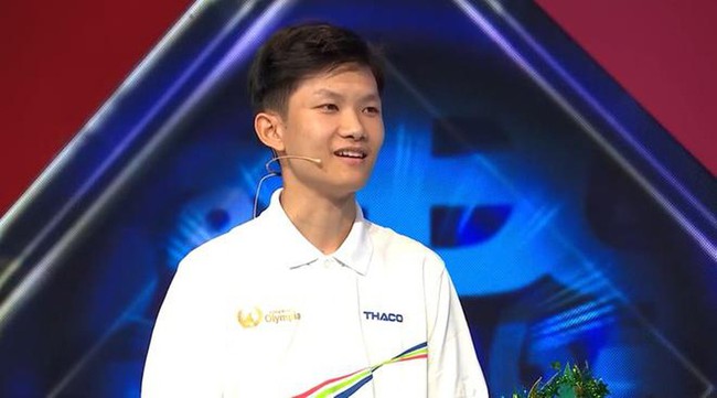 Dẫu không vô địch, Á quân Đường lên đỉnh Olympia vẫn trở thành điểm sáng, 1 câu nói của em đã khiến triệu khán giả nghẹn ngào - Ảnh 2. Dẫu không vô địch, Á quân Đường lên đỉnh Olympia vẫn trở thành điểm sáng, 1 câu nói của em đã khiến triệu khán giả nghẹn ngào - Ảnh 2.