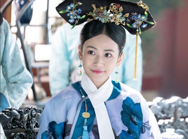 Vị phi tần bí ẩn cuối thời nhà Thanh: Lai lịch không rõ ràng, bị giáng chức 2 lần nhưng vẫn nhàn nhã ở hậu cung qua 4 đời Hoàng đế - Ảnh 1. Vị phi tần bí ẩn cuối thời nhà Thanh: Lai lịch không rõ ràng, bị giáng chức 2 lần nhưng vẫn nhàn nhã ở hậu cung qua 4 đời Hoàng đế - Ảnh 1.