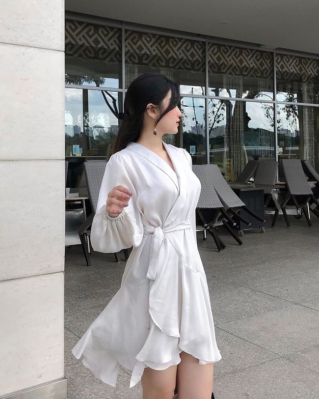 Thủy Tiên chơi trội lấn át cô dâu khi diện đầm đuôi cá xanh lá, nhưng khi biết sự thật ai cũng tấm tắc khen - Ảnh 17. Thủy Tiên chơi trội lấn át cô dâu khi diện đầm đuôi cá xanh lá, nhưng khi biết sự thật ai cũng tấm tắc khen - Ảnh 17.