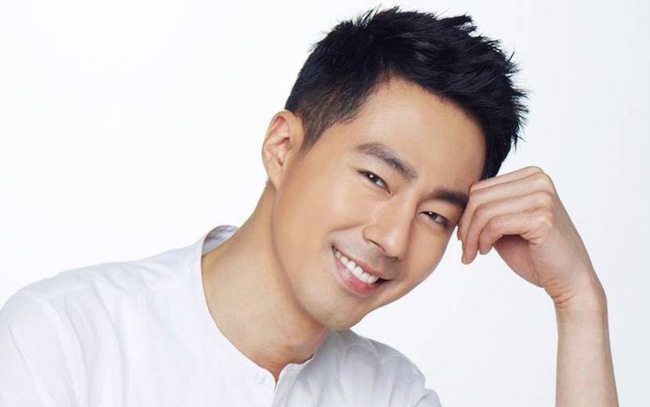 Không phải Won Bin, Jo In Sung mới là bạn diễn đóng cùng Song Hye Kyo trong dự án phim đối đầu Song Joong Ki? - Ảnh 3. Không phải Won Bin, Jo In Sung mới là bạn diễn đóng cùng Song Hye Kyo trong dự án phim đối đầu Song Joong Ki? - Ảnh 3.