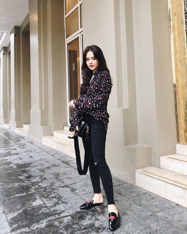 Ngoài Hà Tăng, Vbiz còn có phu nhân Tổng Giám đốc tập đoàn đầu tư Cocobay là "thánh" diện quần skinny với loạt outfit khoe dáng siêu nuột - Ảnh 10. Ngoài Hà Tăng, Vbiz còn có phu nhân Tổng Giám đốc tập đoàn đầu tư Cocobay là "thánh" diện quần skinny với loạt outfit khoe dáng siêu nuột - Ảnh 10.