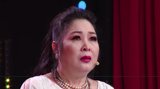 Ký ức vui vẻ: Lại Văn Sâm lặng im khi Hồng Vân khóc nghẹn trên sóng truyền hình  - Ảnh 3.