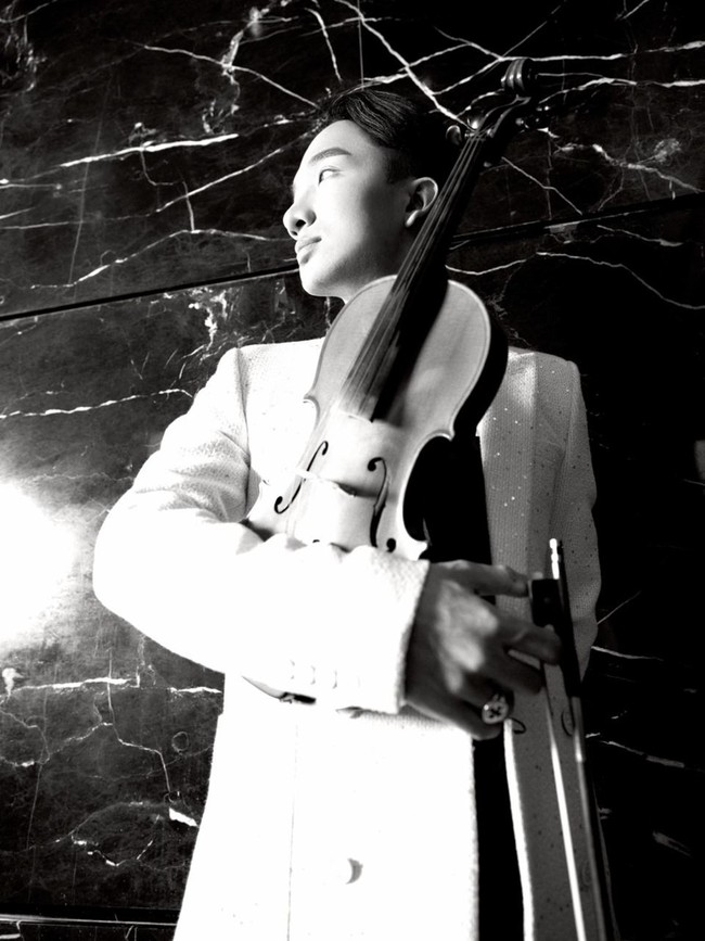 Hoàng Rob tung bộ ảnh chất ngầu, hé lộ kết hợp cùng dàn producer đình đám nhất Vpop - Ảnh 9.