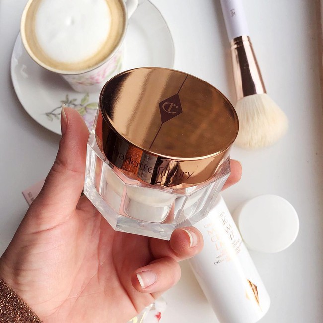 5 bảo bối chống lão hóa của hội mẫu Tây da đẹp: Toàn món siêu chất lượng nhưng giá cả hoàn toàn trong tầm với - Ảnh 8. 5 bảo bối chống lão hóa của hội mẫu Tây da đẹp: Toàn món siêu chất lượng nhưng giá cả hoàn toàn trong tầm với - Ảnh 8.